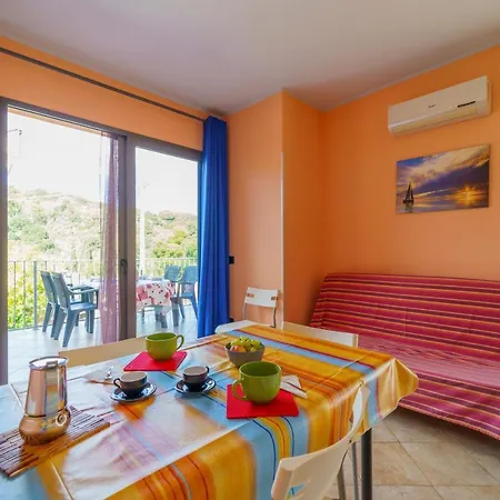 Residenza Multicolor Mare E Natura קאפוליברי