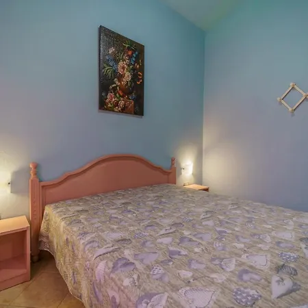 Residenza Multicolor Mare E Natura דירה