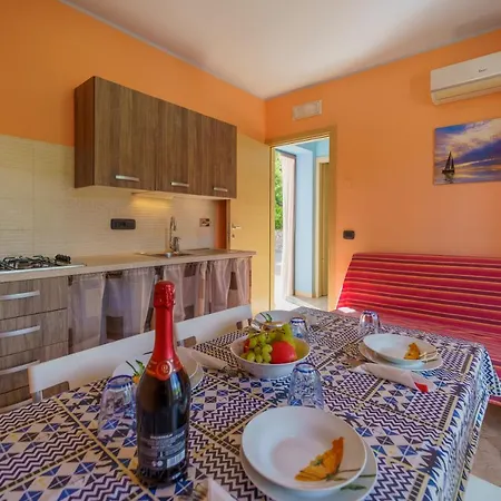 דירה Residenza Multicolor Mare E Natura קאפוליברי