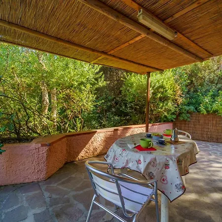 Residenza Multicolor Mare E Natura דירה