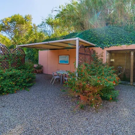 Residenza Multicolor Mare E Natura דירה