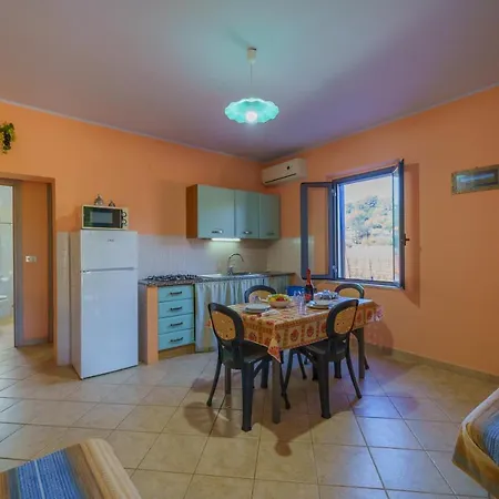 Residenza Multicolor Mare E Natura