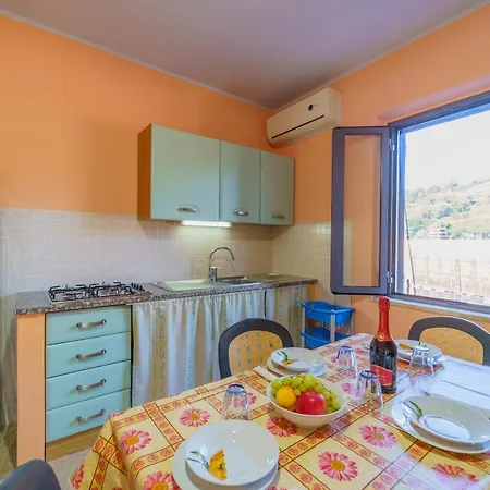 Residenza Multicolor Mare E Natura